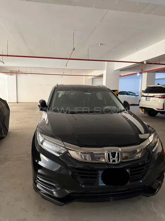 Honda Vezel 2018 for Sale in Islamabad Image-1