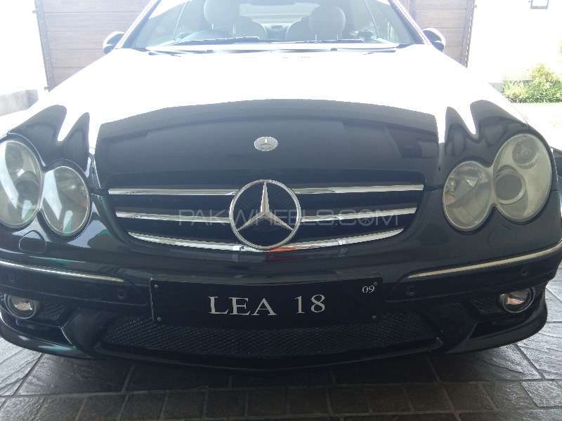 Mercedes Benz CLK Class 2007 for Sale in Lahore Image-1