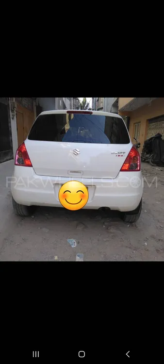 Suzuki Swift 2012 for Sale in Karachi Image-1