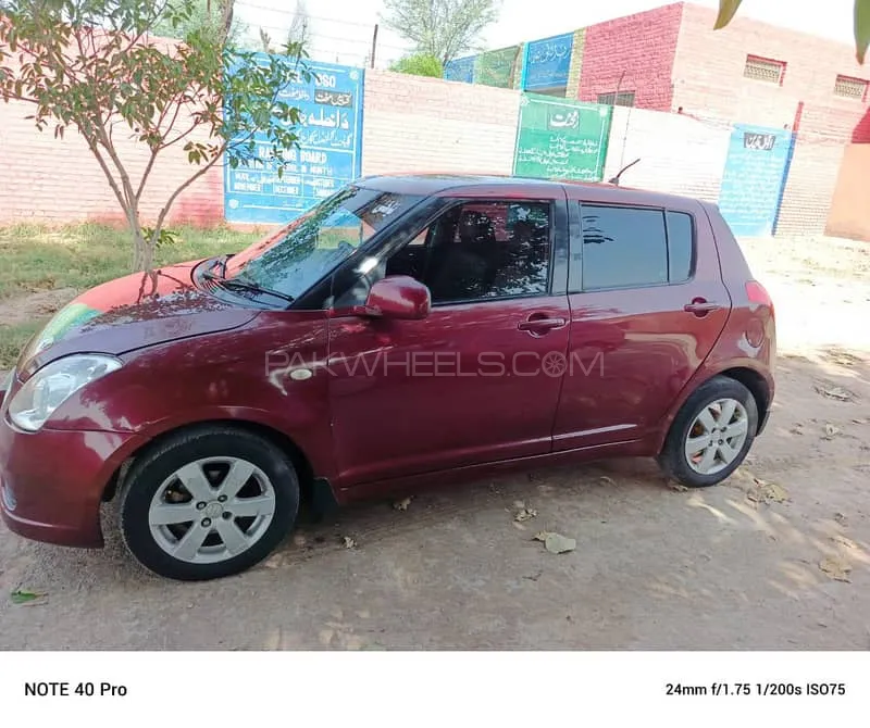 Suzuki Swift 2012 for Sale in Kabirwala Image-1