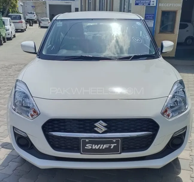 Suzuki Swift 2025 for Sale in Vehari Image-1
