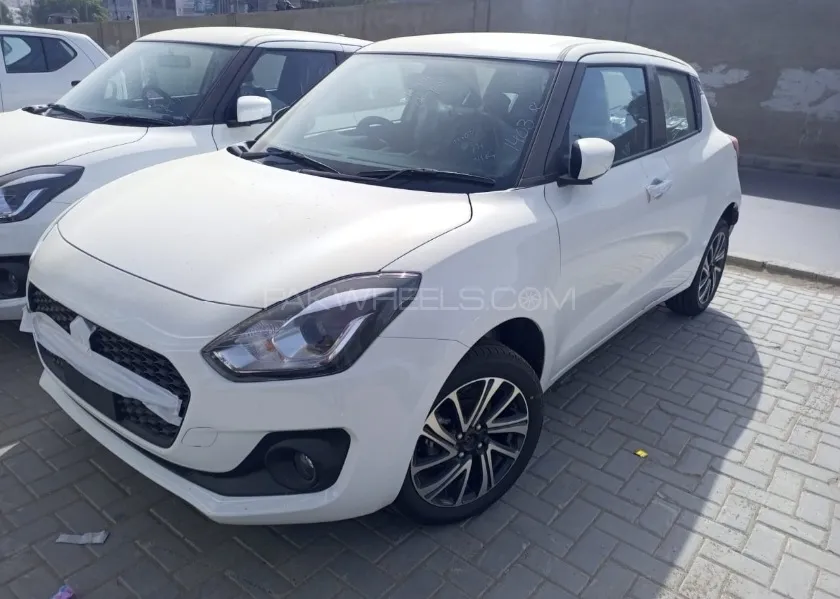 Suzuki Swift 2025 for Sale in Karachi Image-1