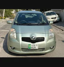 Toyota Vitz F 1.0 2011 for Sale