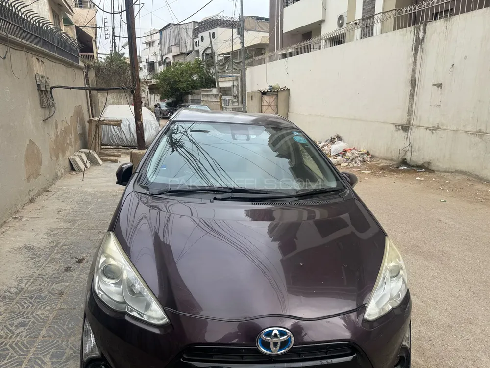 Toyota Aqua 2016 for Sale in Karachi Image-1