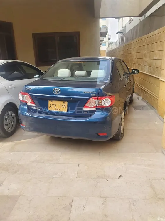 Toyota Corolla 2012 for Sale in Karachi Image-1