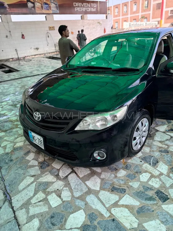 Toyota Corolla 2010 for Sale in Peshawar Image-1