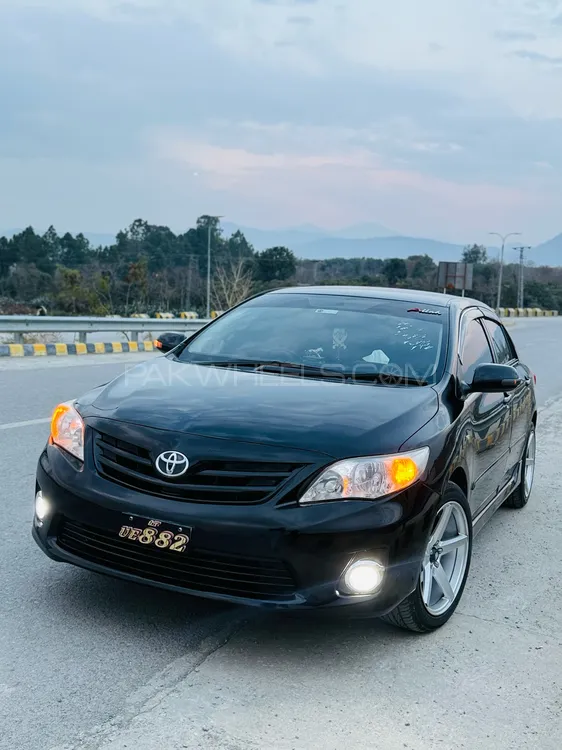 Toyota Corolla 2012 for Sale in Abbottabad Image-1