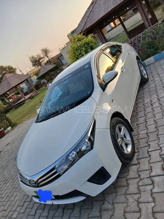 Toyota Corolla 2016 for Sale in Bhera Image-1