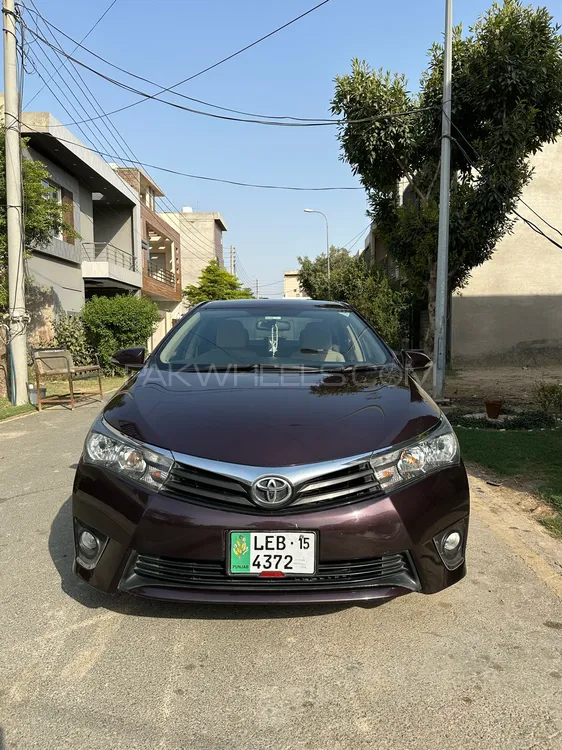 Toyota Corolla 2015 for Sale in Faisalabad Image-1