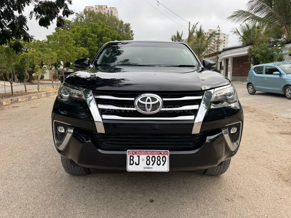 Toyota Fortuner 2018 for Sale in Karachi Image-1