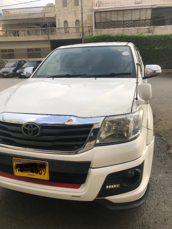 Toyota Hilux 2016 for Sale in Karachi Image-1