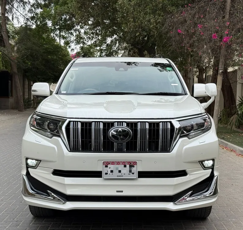 Toyota Prado 2017 for Sale in Karachi Image-1