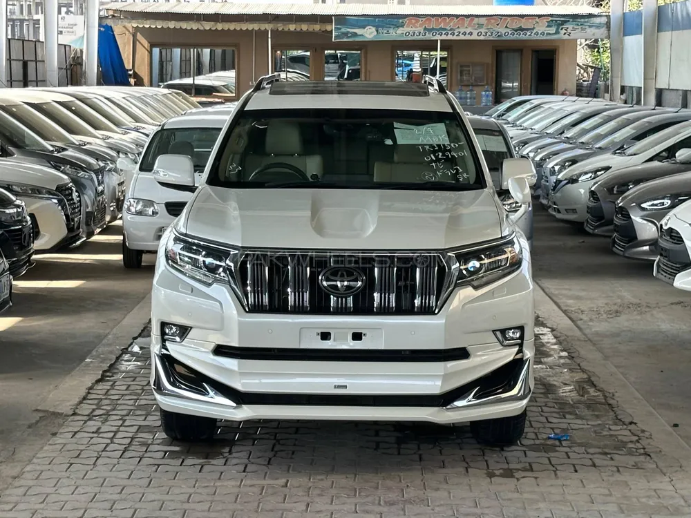 Toyota Prado 2021 for Sale in Islamabad Image-1