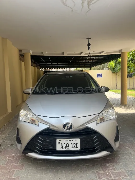 Toyota Vitz 2018 for Sale in Lahore Image-1