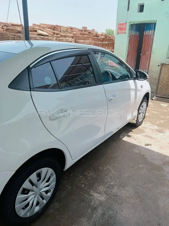 Toyota Yaris Sedan 2021 for Sale in Multan Image-1