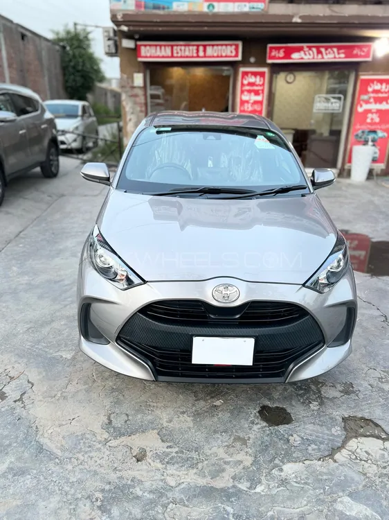 Toyota Yaris Hatchback 2021 for Sale in Gujranwala Image-1