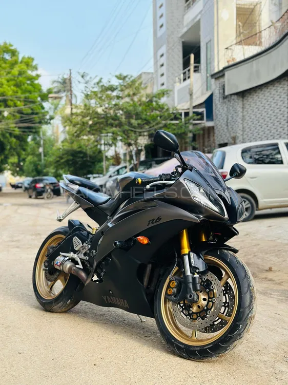 Yamaha YZF-R6 2010 for Sale Image-1