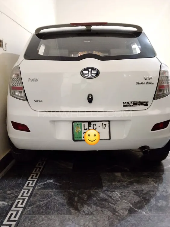 FAW V2 2017 for Sale in Sialkot Image-1