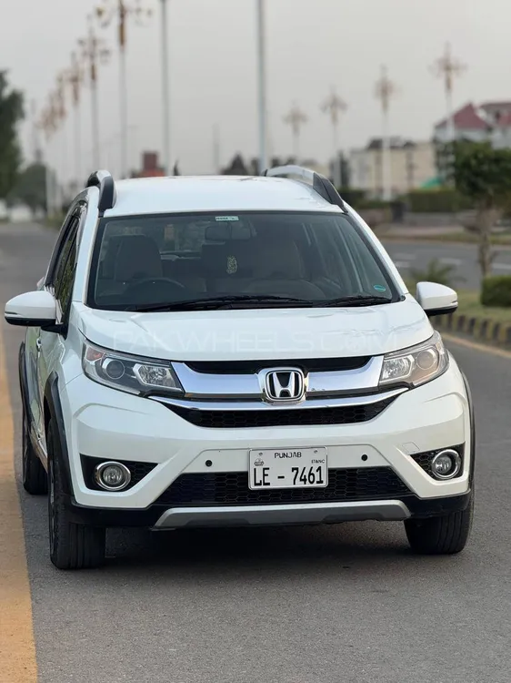 Honda BR-V 2017 for Sale in Faisalabad Image-1