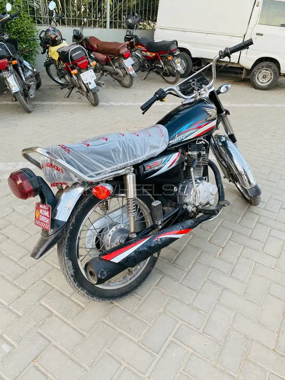 ہونڈا CG 125 Dream 2014 for Sale Image-1