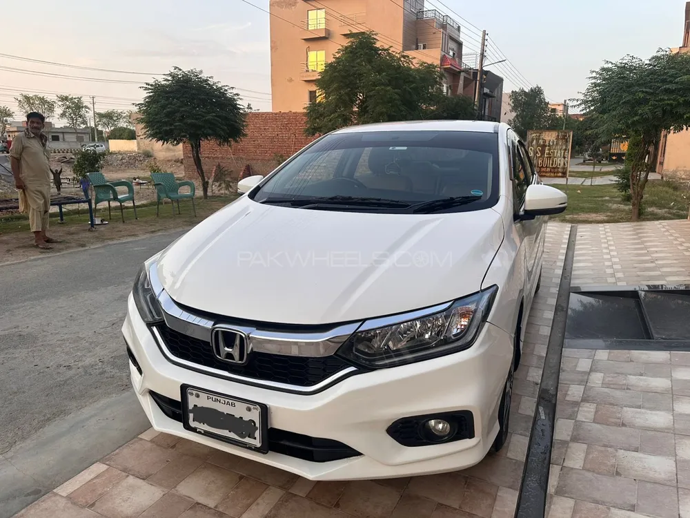 Honda City 2022 for Sale in Lahore Image-1