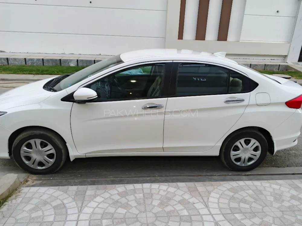 Honda City 2021 for Sale in Sahiwal Image-1