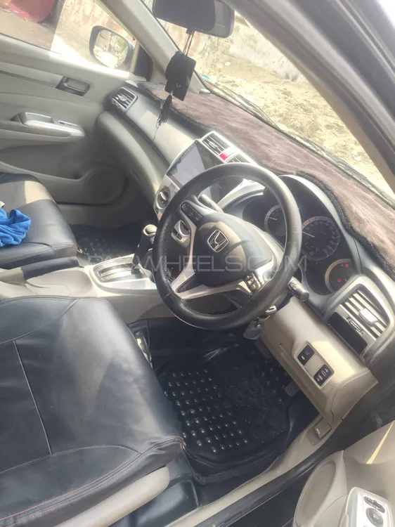 Honda City 2018 for Sale in Okara Image-1