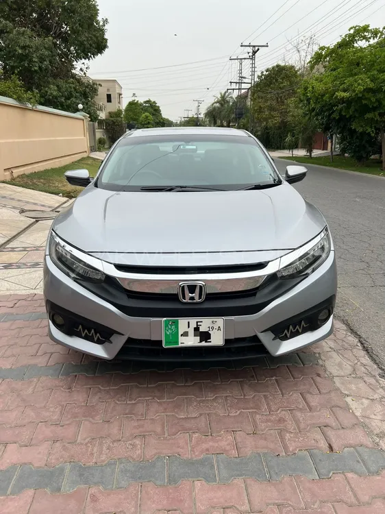 Honda Civic 2019 for Sale in Lahore Image-1