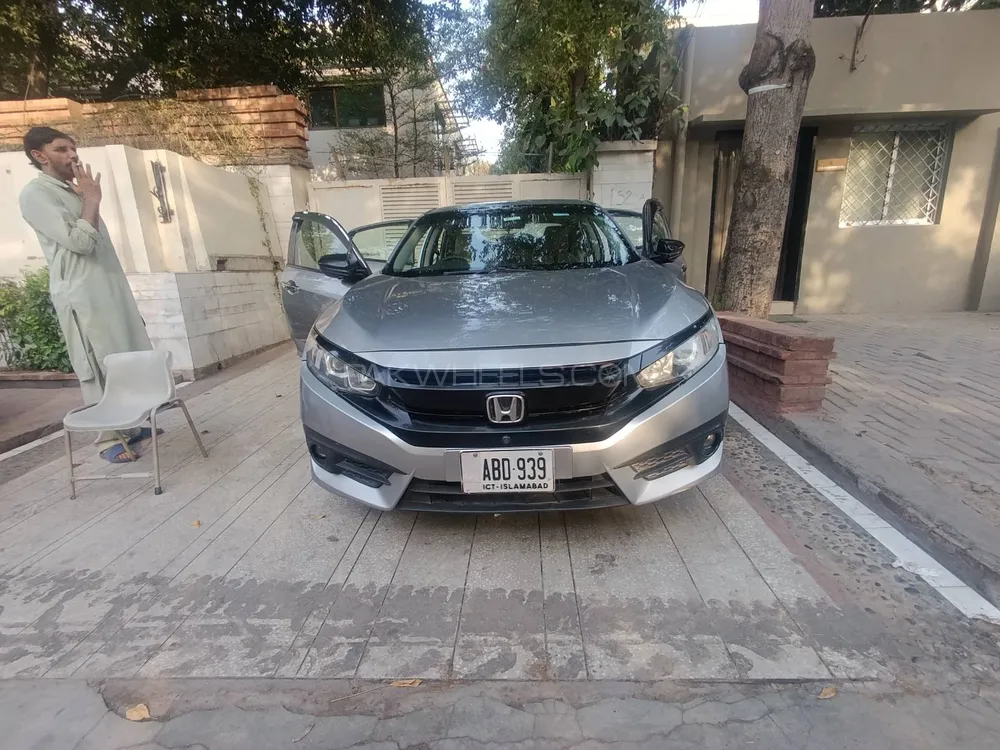 Honda Civic 2016 for Sale in Lahore Image-1