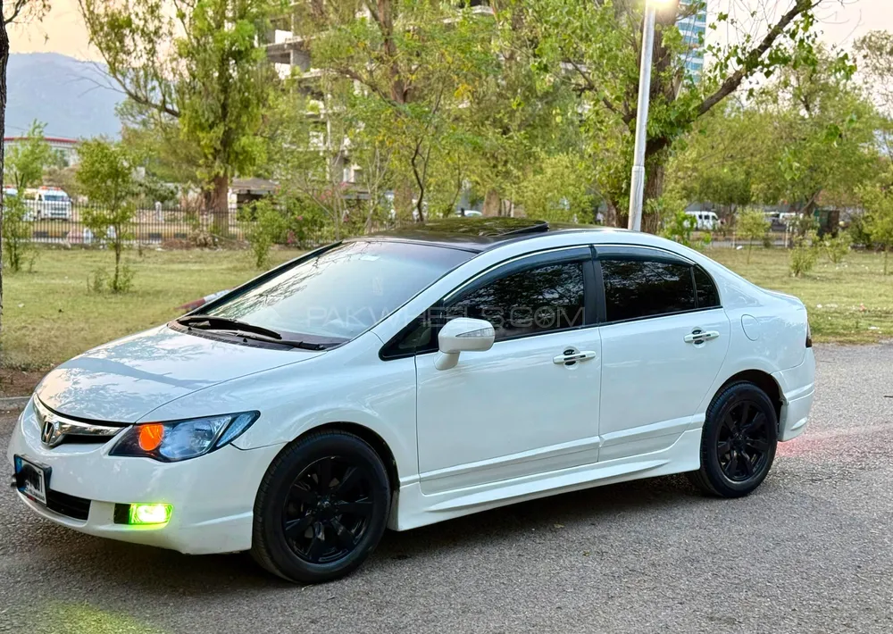Honda Civic 2011 for Sale in Islamabad Image-1