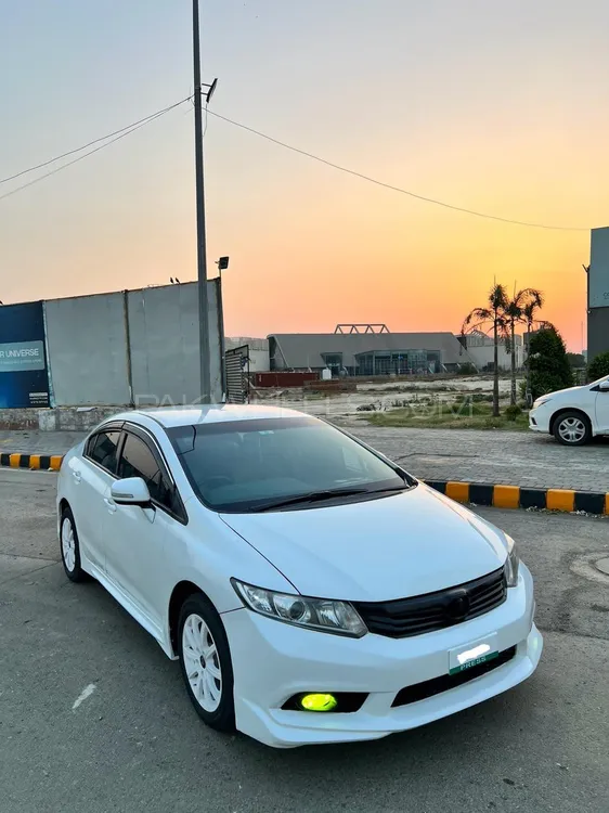 Honda Civic 2014 for Sale in Lahore Image-1
