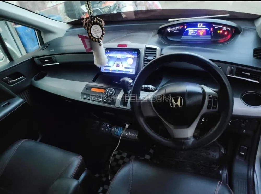 Honda Freed 2016 for Sale in Tando Allah Yar Image-1