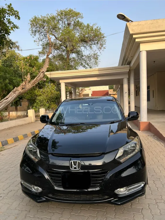 Honda Vezel 2014 for Sale in Sargodha Image-1