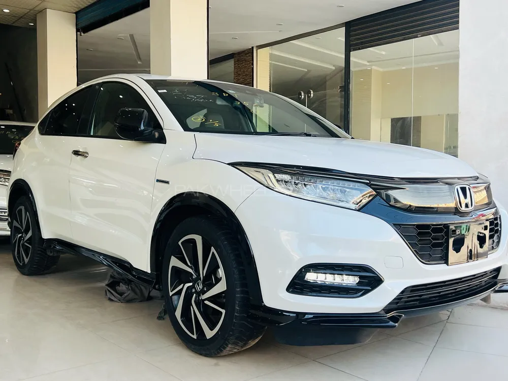 Honda Vezel 2019 for Sale in Peshawar Image-1