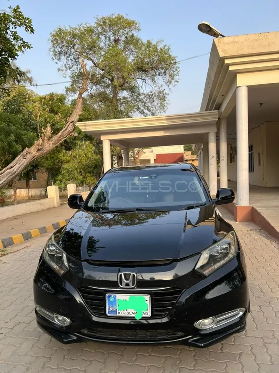 Honda Vezel 2014 for Sale in Sargodha Image-1