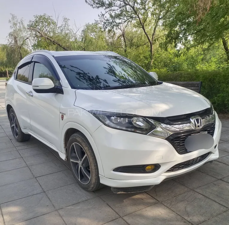 Honda Vezel 2014 for Sale in Islamabad Image-1