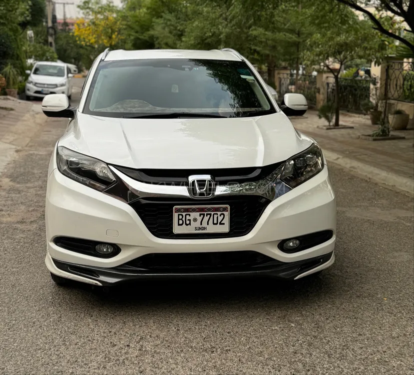 Honda Vezel 2014 for Sale in Quetta Image-1