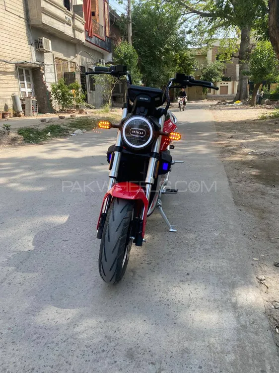 میٹرو Miku Super 2025 for Sale Image-1