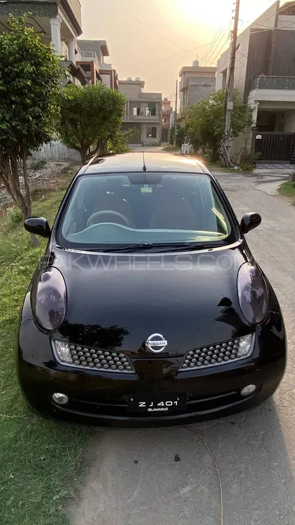 Nissan March 2012 for Sale in Lahore Image-1