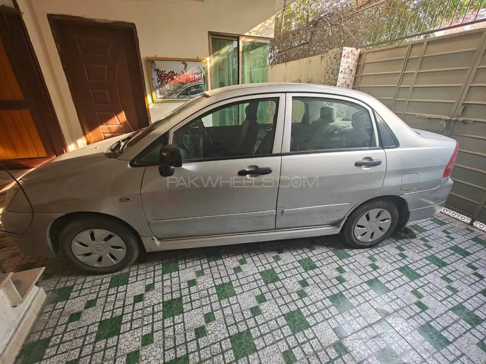 Suzuki Liana 2011 for Sale in Lahore Image-1