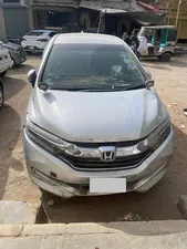 Honda Fit Shuttle Hybrid 2015 for Sale