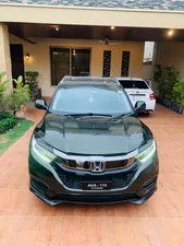 Honda Vezel Hybrid Z 2013 for Sale