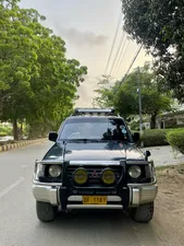 Mitsubishi Pajero Super Exceed 3.0 1991 for Sale