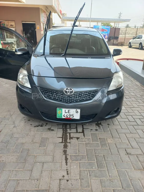Toyota Belta 2011 for Sale in Lahore Image-1