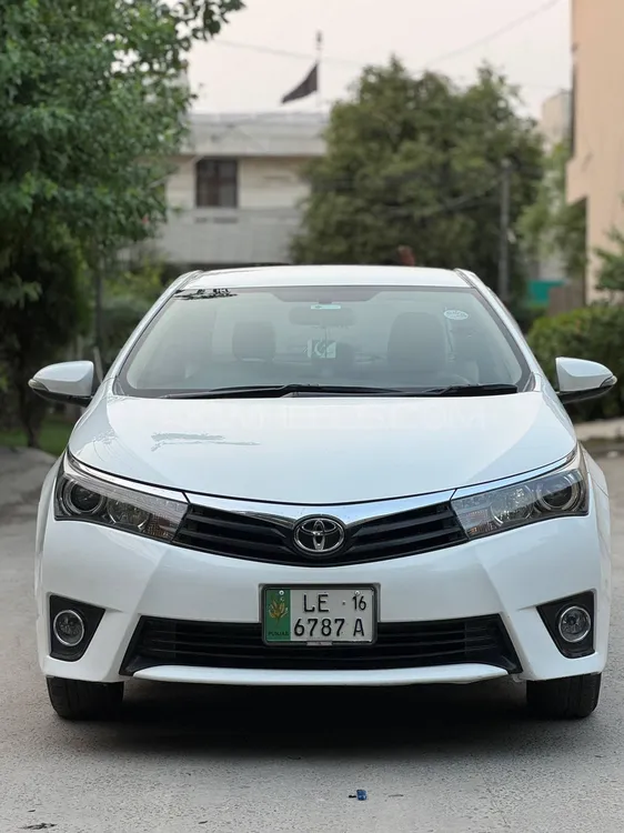Toyota Corolla 2016 for Sale in Mandi bahauddin Image-1