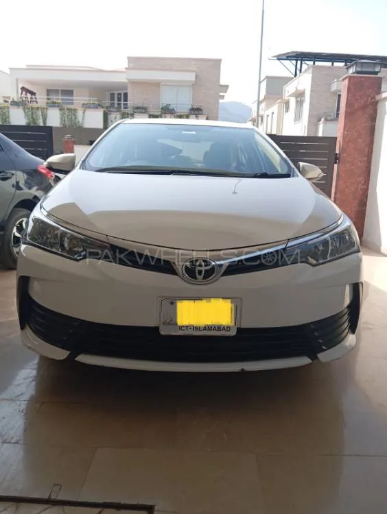 Toyota Corolla 2017 for Sale in Islamabad Image-1