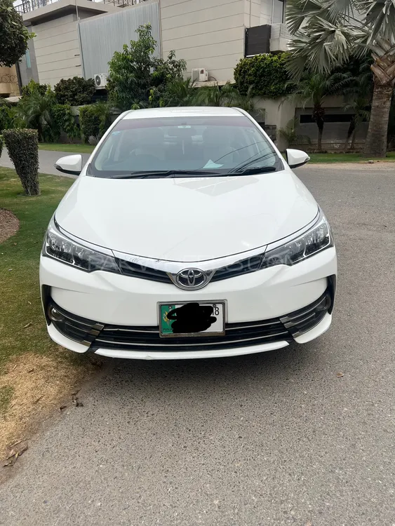 Toyota Corolla 2018 for Sale in Lahore Image-1