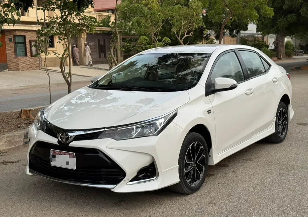 Toyota Corolla 2023 for Sale in Karachi Image-1