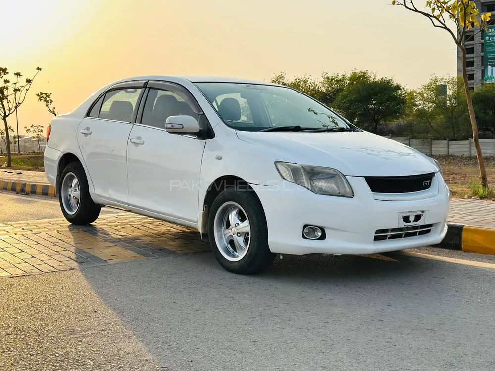 Toyota Corolla Axio 2007 for Sale in Islamabad Image-1