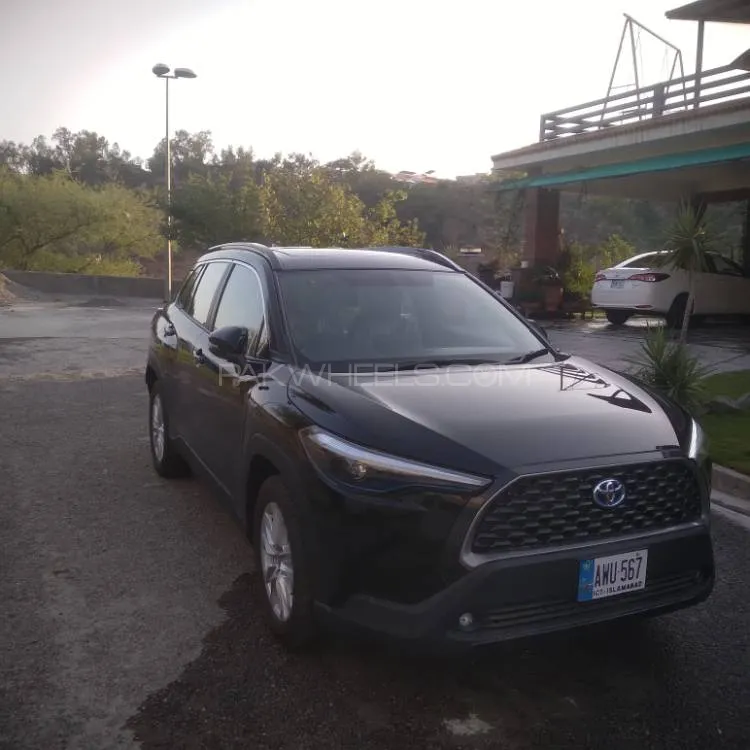 Toyota Corolla Cross HEV 2025 for Sale in Islamabad Image-1